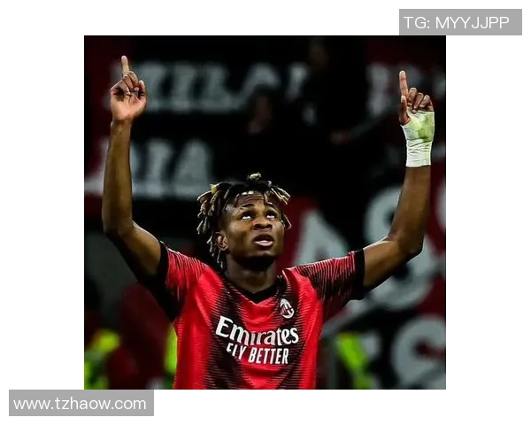 英超激战AC米兰狂胜曼联六比二帽子戏法引发争议判罚热议