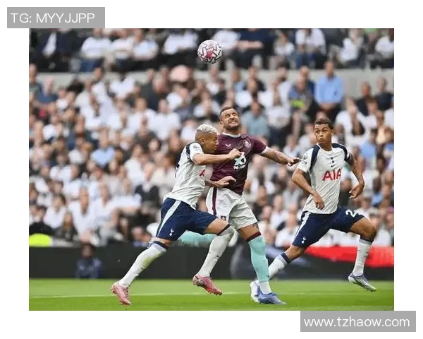 足总杯波尔图与热刺战平精彩瞬间回顾与战术分析