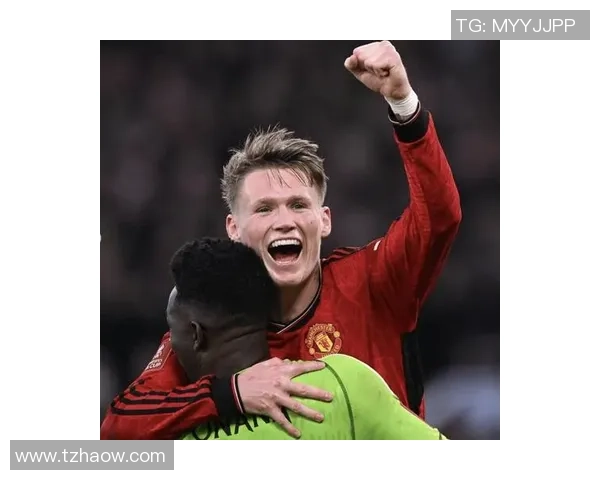 中超激战巴黎圣日耳曼险胜曼联红牌事件引发全场热议