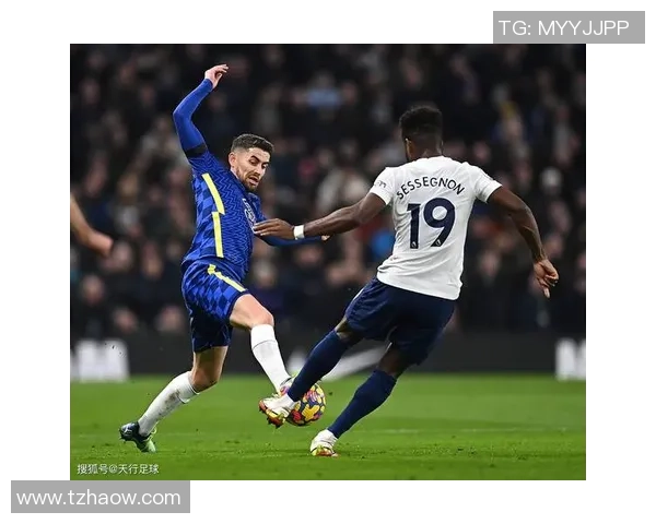 中超精彩对决热刺与切尔西战成平局神扑时刻引发全场热烈反响 中超精彩对决热刺与切尔西战成平局神扑时刻引发全场热烈反响