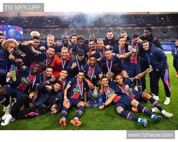 欧冠激战阿森纳与波尔图握手言和乌龙球成比赛焦点引发转会热议 欧冠激战阿森纳与波尔图握手言和乌龙球成比赛焦点引发转会热议