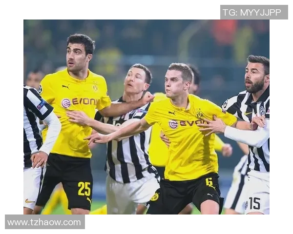足总杯激战:多特蒙德与尤文图斯战成平局补时进球引发全场狂欢 足总杯激战:多特蒙德与尤文图斯战成平局补时进球引发全场狂欢